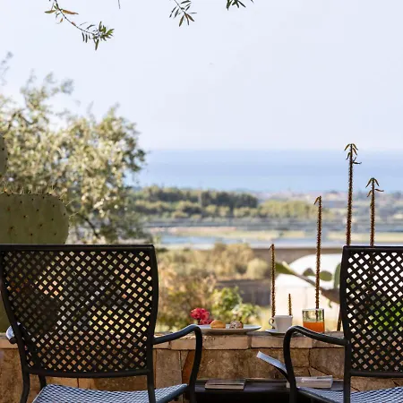 Country house Relais Torre Marabino *