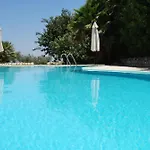 Relais Torre Marabino Εξοχικό σπίτι *