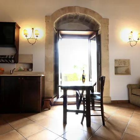Casa di campagna Relais Torre Marabino