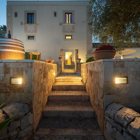 בית כפרי Relais Torre Marabino איספיקה