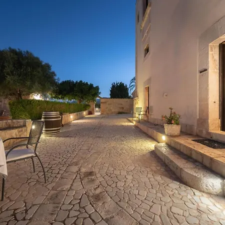 Relais Torre Marabino איספיקה