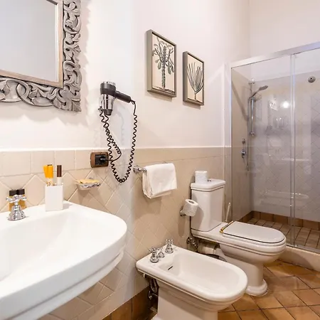 בית כפרי Relais Torre Marabino איספיקה