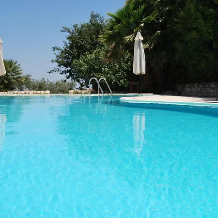 Relais Torre Marabino בית כפרי *