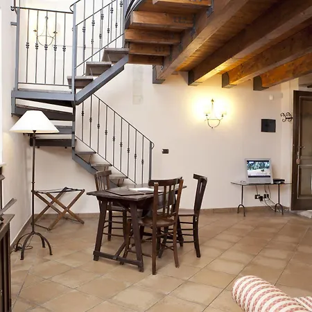 בית כפרי Relais Torre Marabino