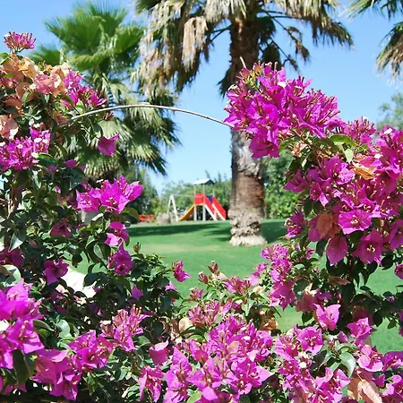 בית כפרי Relais Torre Marabino
