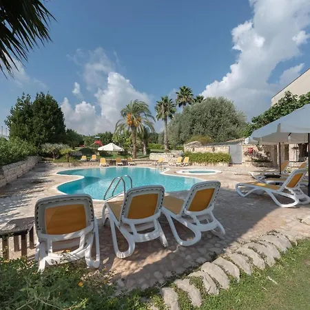 Relais Torre Marabino Landhaus Ispica