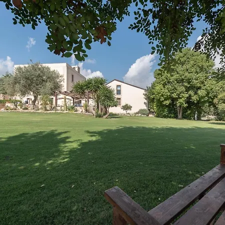 Relais Torre Marabino בית כפרי איספיקה