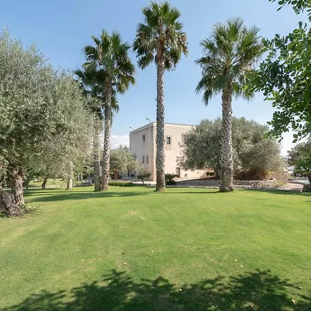 Relais Torre Marabino * איספיקה